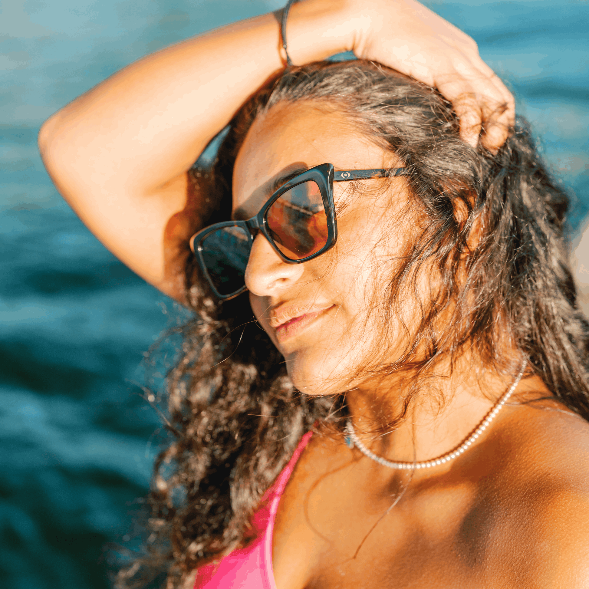 TONI: TORTOISE Blue Eye Sunglasses