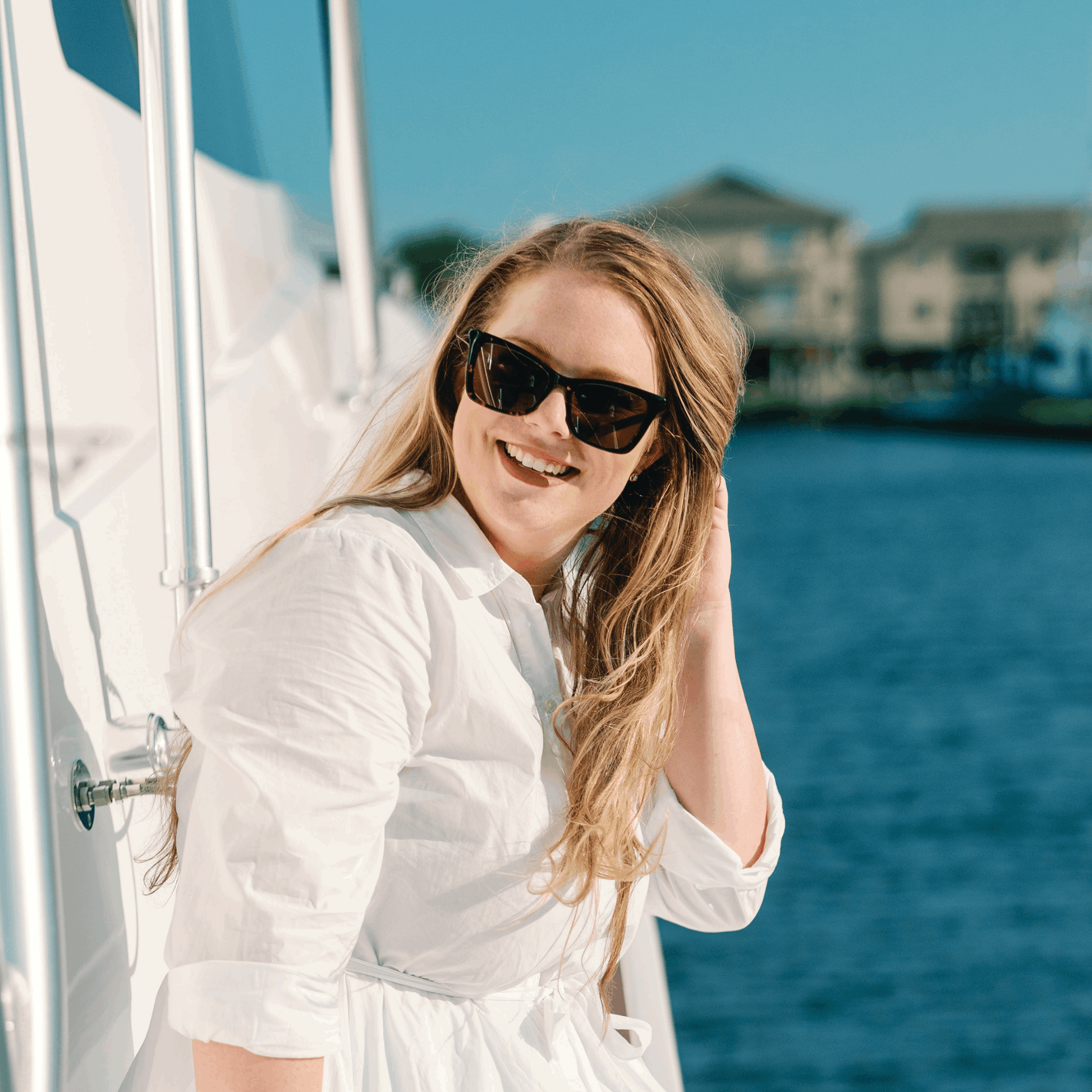 TONI: TORTOISE Blue Eye Sunglasses
