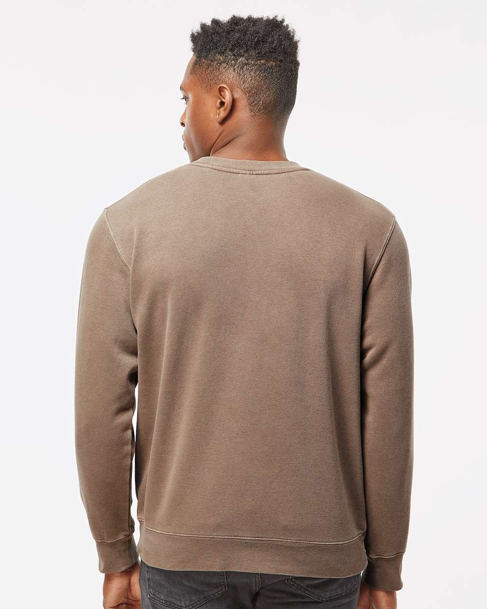 Midweight Pigment-Dyed Crewneck Sweatshirt / Pigment Clay / Salt and Sand