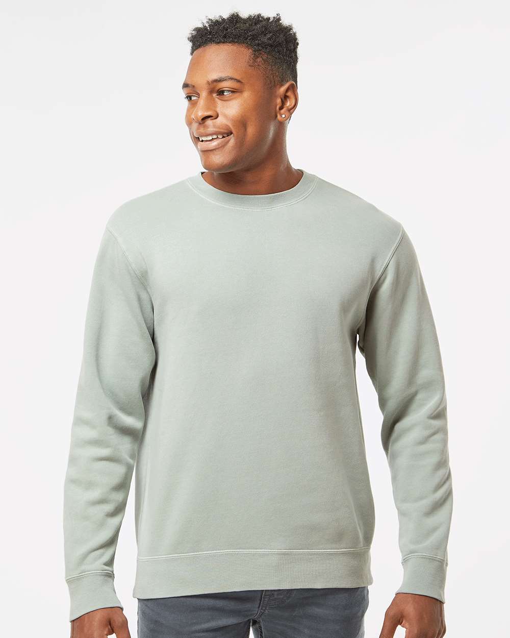 Midweight Pigment-Dyed Crewneck Sweatshirt / Pigment Sage / Coastal